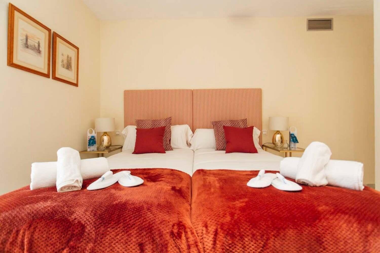 Wide And Bright- 3Bd 2Bth- Arenal Apartment Севиля Екстериор снимка